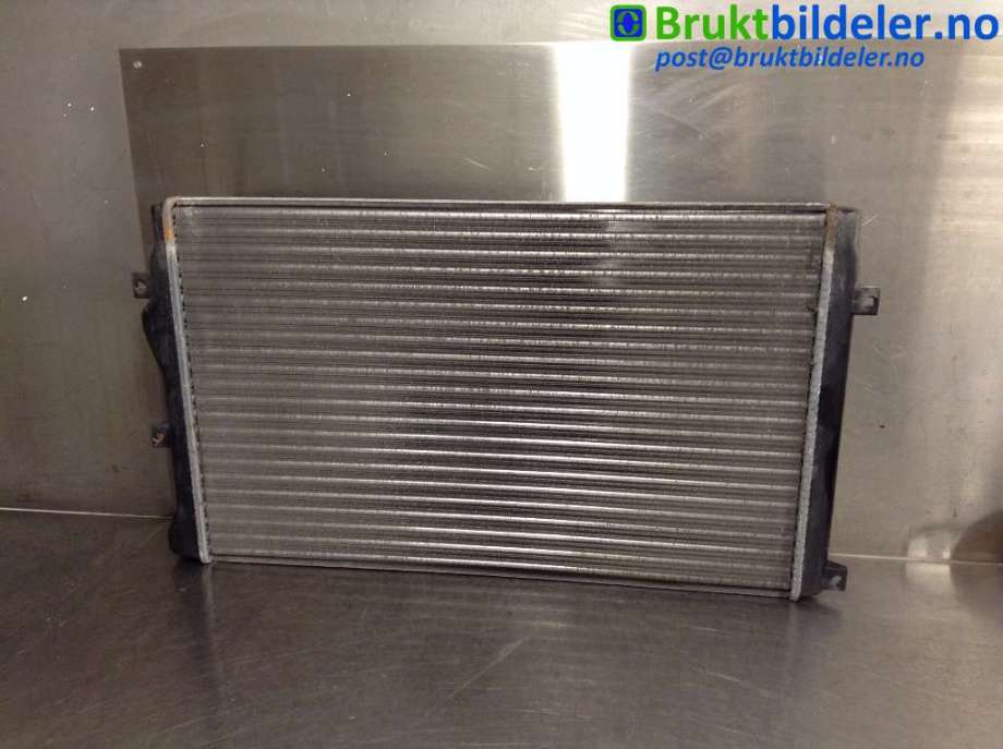 Radiator (manuell gir) til VW Golf VI, 2008-2012  (VOLKSWAGEN|1K0 121 251 BN)