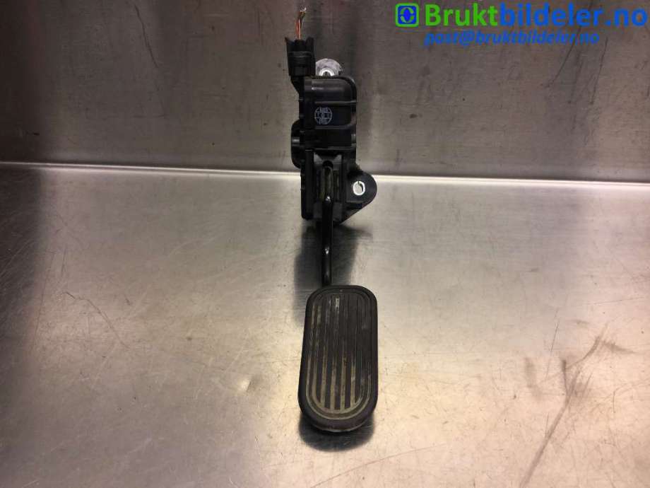 Pedal gass til Toyota Hilux, 2012-2016 (TOYOTA|781200K010)