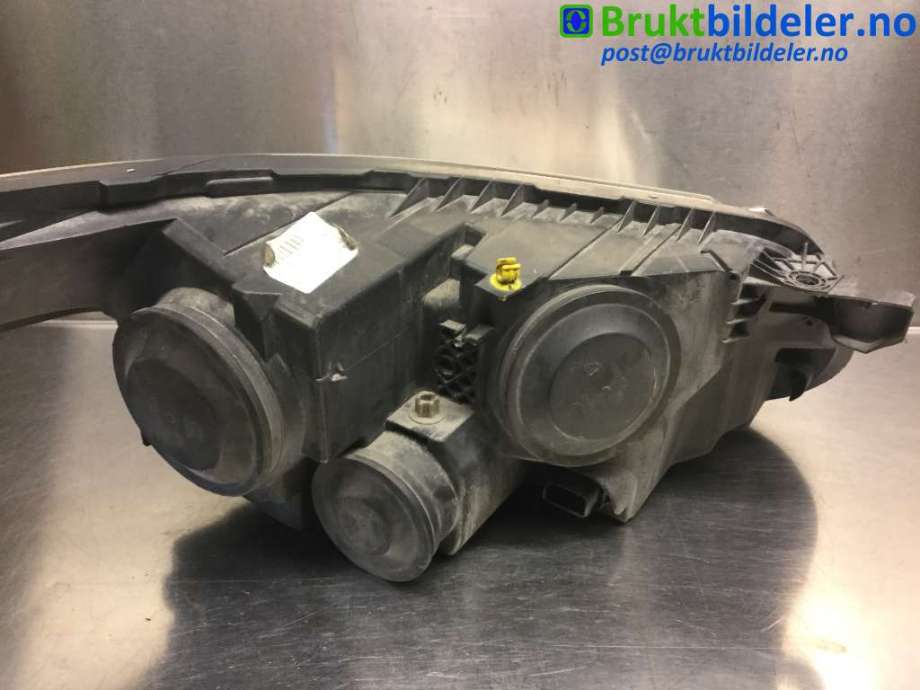 Frontlykt venstre halogen til Citroën C3, Picasso 2009-2017  (CITROEN|9681873980|6208 N5|)