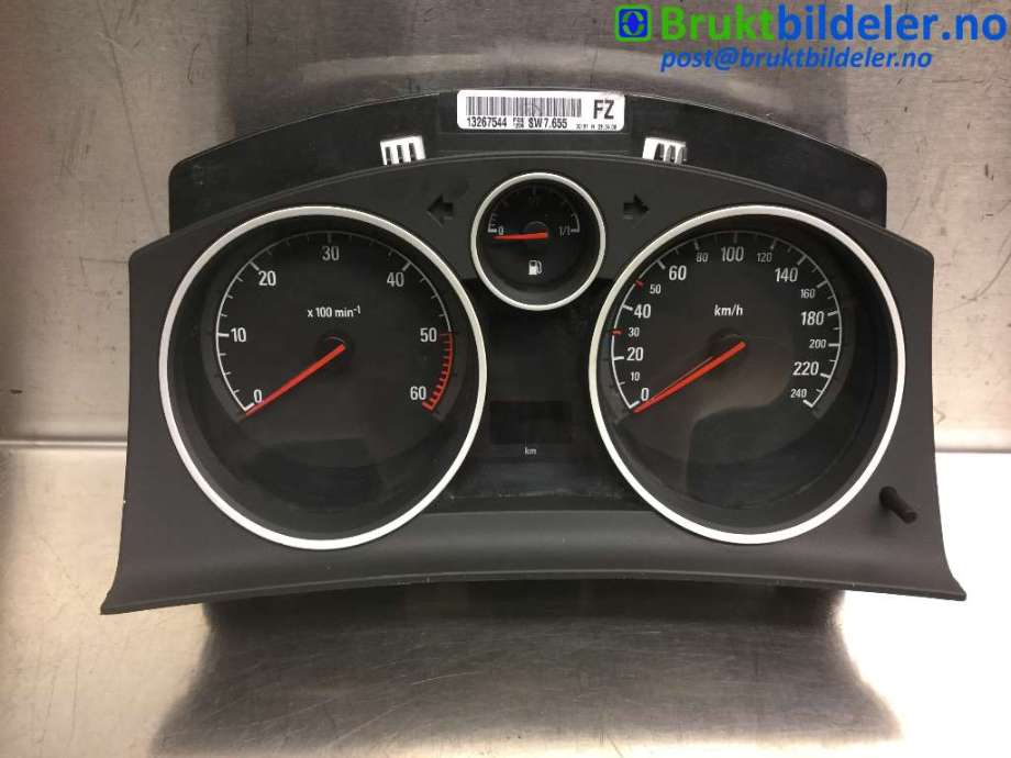 Instrumentpanel til Opel Zafira B, 2005-2011  (OPEL|13267544)