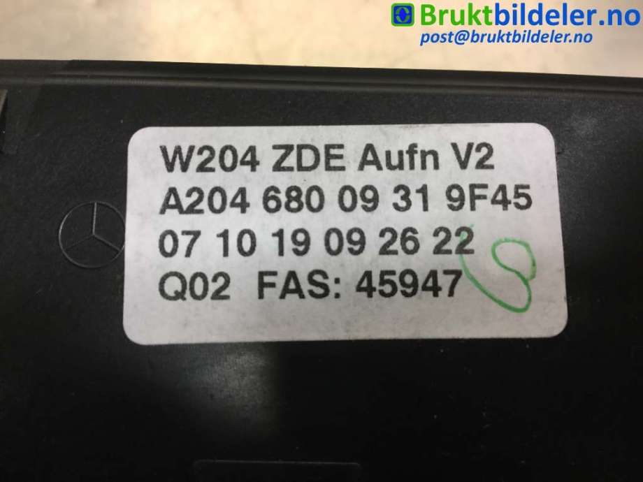 Instrument kjørecomputer til Mercedes C-Klasse 2007-2011 (Fase 1) (W204) (W204) (MERCEDES|A 204 820 42 97||A 204 680 09 31)