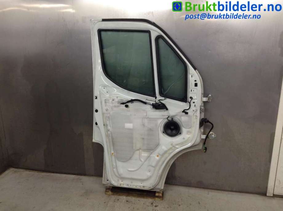 Dør venstre 2dørs til Iveco Daily 2014-->> (Type VI)  (IVECO|5801489558|)