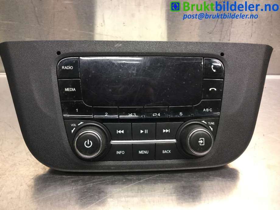 Bilstereo til Iveco Daily, 2014-->> (Type VI)  (IVECO|)