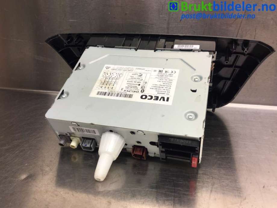 Bilstereo til Iveco Daily 2014-->> (Type VI)  (IVECO||28628386)