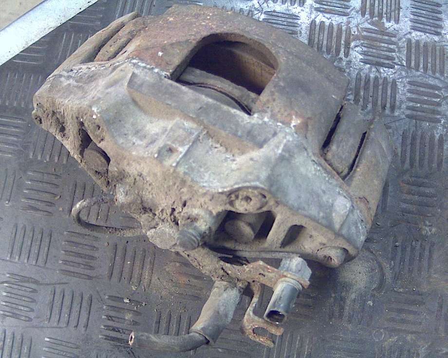 Bremsecaliper høyre foran til Audi A6, Allroad 2000-2005 (Type I) (C5) (C5) (AUDI|)