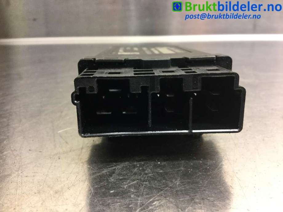 Styreenhet sete til BMW i3 2013-2022 (BMW|7490465|A2C7484270400|)