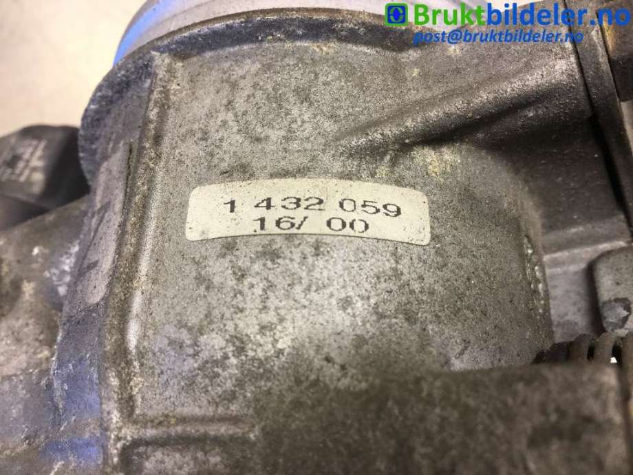 Spjeldhus til BMW 3-Serie 1998-2005 (E46) (E46) (BMW|1432059|)