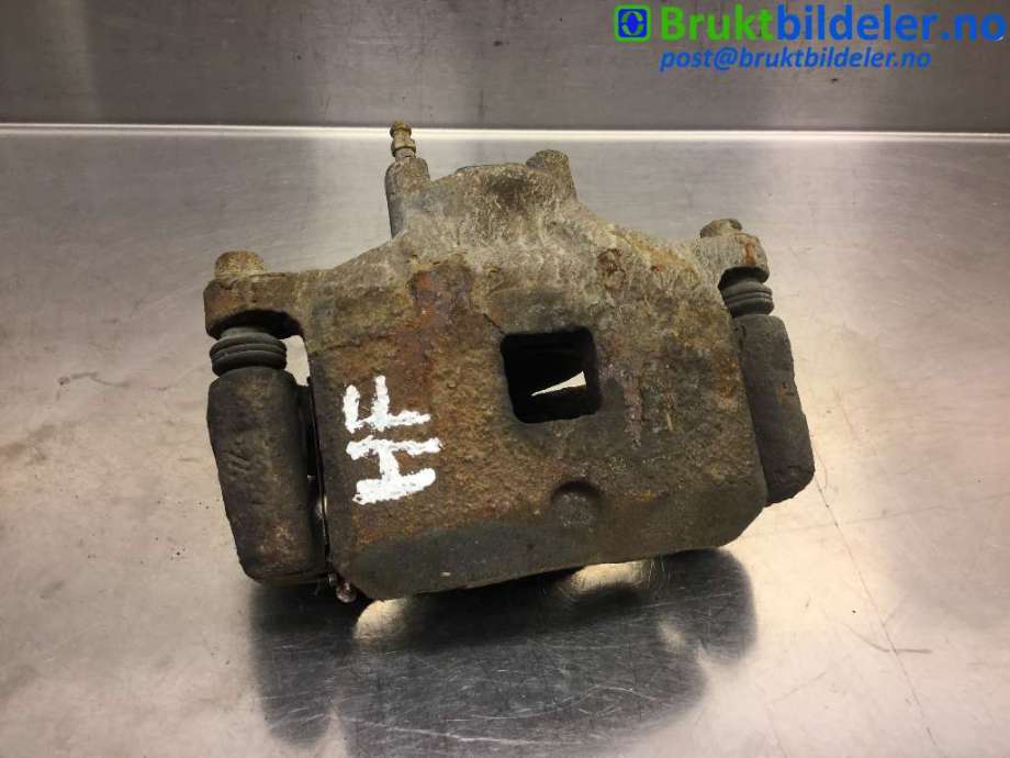 Bremsecaliper høyre foran til Mitsubishi Lancer, 2008-2017 (MITSUBISHI|4605A476)