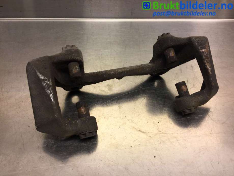 Bremsecaliper brakett til Audi A6 2011-2014 (Type IV, Fase 1) (C7) (C7) (AUDI|4G0 615 125|)
