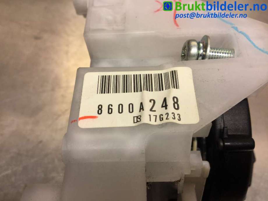 Bryter diverse til Mitsubishi Lancer 2008-2017  (MITSUBISHI|8600A248|)
