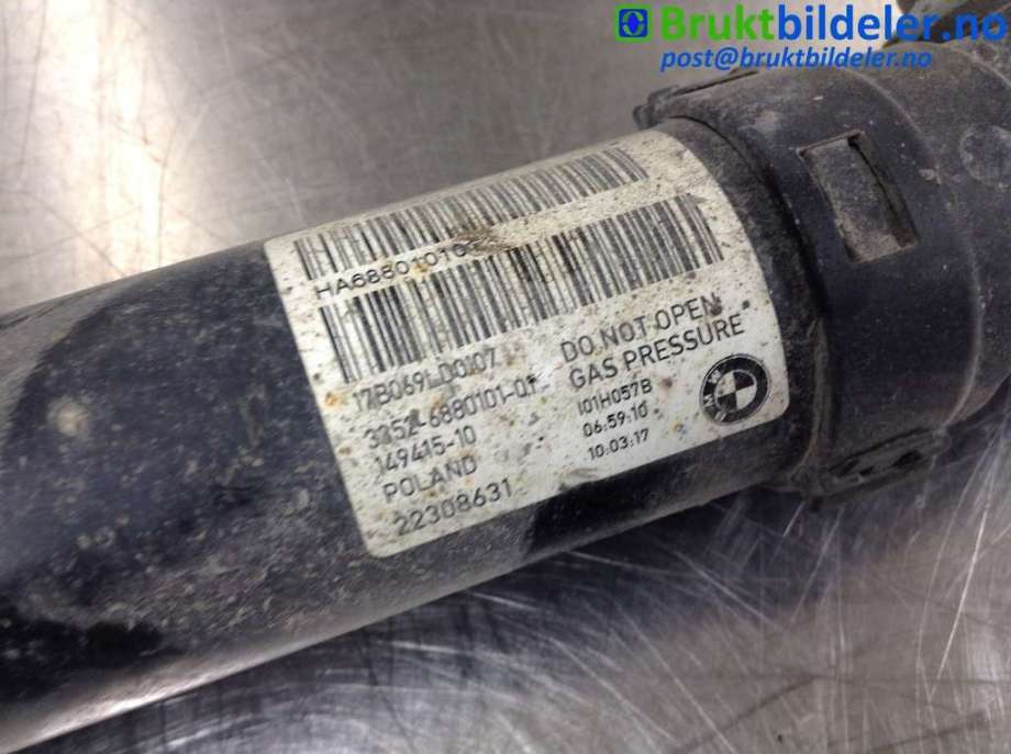 Suspension Strut Right Rear til BMW i3 2013-2022  (BMW|3352 6 880 101|)