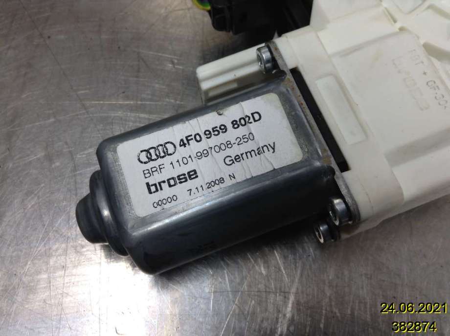 Ruteheis høyre foran til Audi A6 2008-2011 (Type III, Fase 2) (C6) (C6) (AUDI|4F0 959 802 D|1101-997008250|)