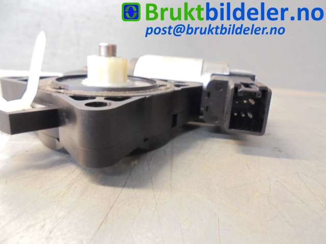 Ruteheis venstre foran til Mazda 5 2005-2010 (Type I)  (MAZDA|CM011760 TD776205|)
