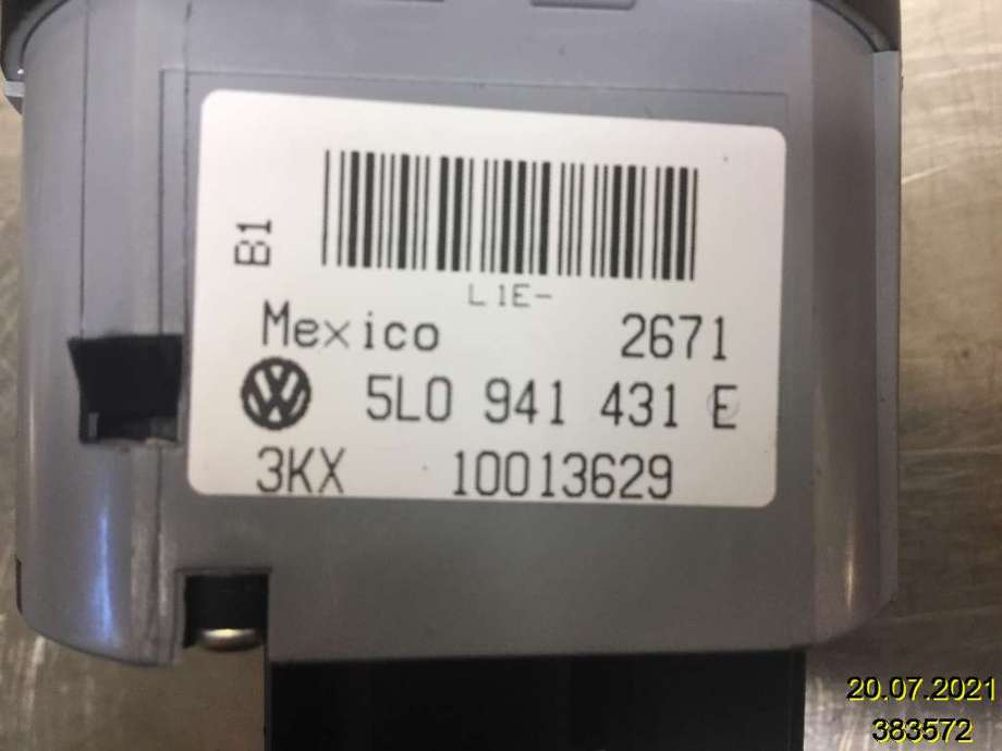 Bryter lys til Škoda Yeti 2009-2013 (Fase 1)  (SKODA|5LO 941 431 E|)