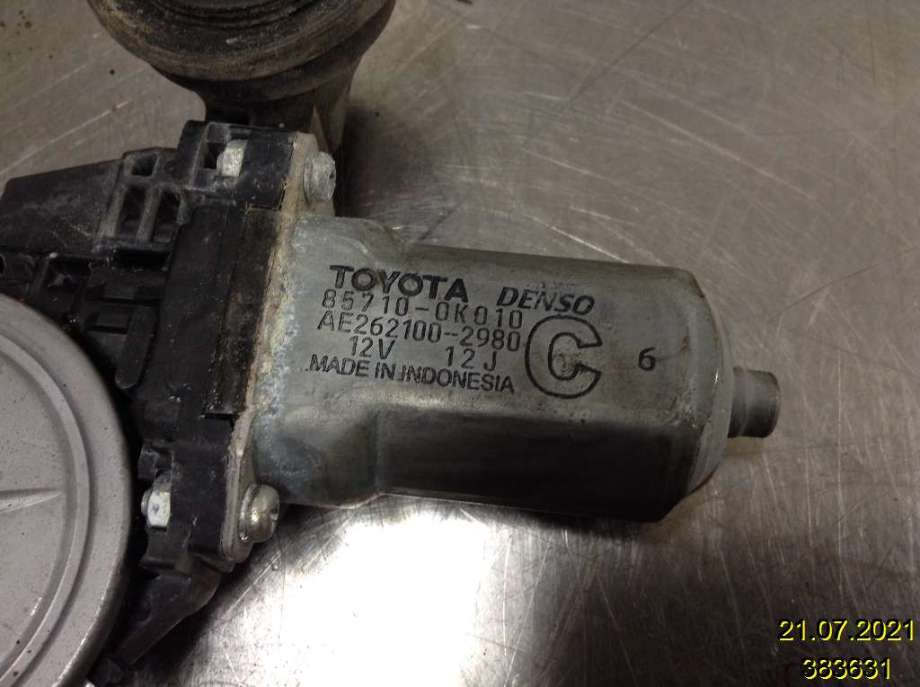 Ruteheis venstre foran til Toyota Hilux 2006-2011 (TOYOTA|85710-0K010|AE262100-2980|)