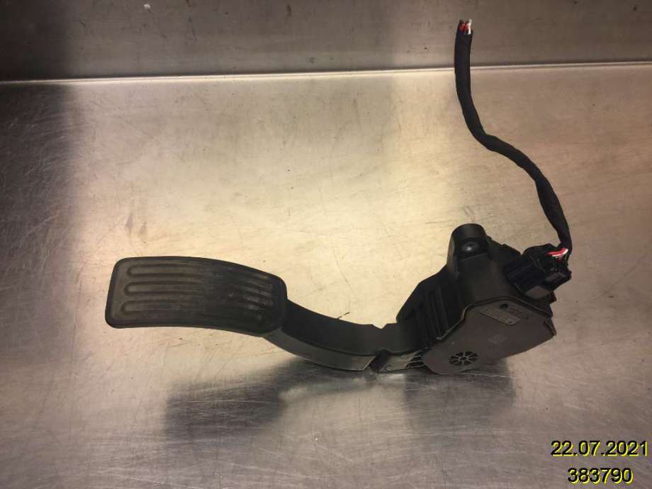 Pedal gass til Nissan Leaf 2018-->> (Type II)  (NISSAN|18002-5WN1B|17218A-00412|)