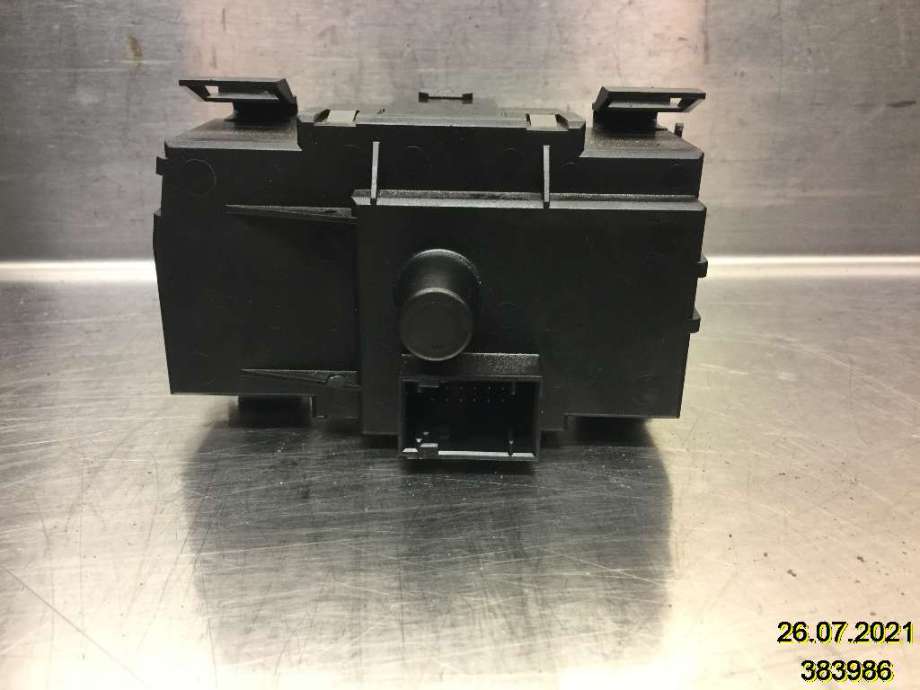 Bryter lys til BMW 3-Serie 2005-2011 (E90/E91/E92/E93) (E90/E91/E92/E93) (BMW|6 932 796 03|)
