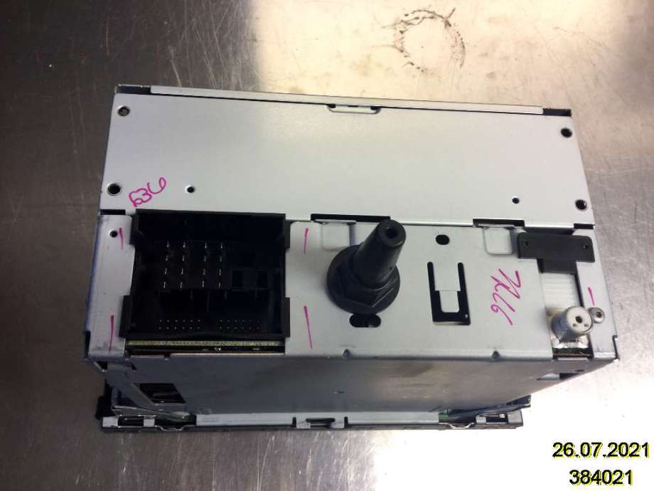 Bilstereo til Ford Kuga 2008-2012 (Type I)  (FORD|8V4T-18C939-CG|CDX-FS394CG|)