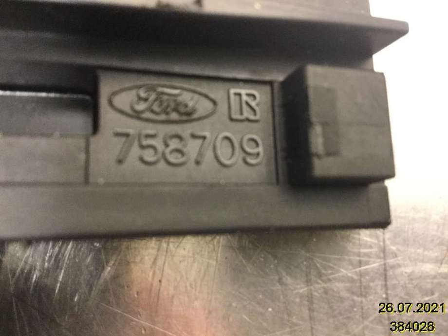 Bryter diverse til Ford Kuga 2008-2012 (Type I)  (FORD|758709|)