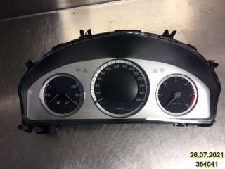 Instrumentpanel til Mercedes C-Klasse, 2007-2011 (Fase 1) (W204) (W204) (MERCEDES|A 204 440 03 11|A2C53322058)