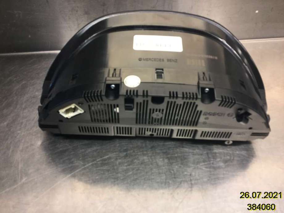 Instrumentpanel til Mercedes B-Klasse 2008-2011 (Fase 2) (W245) (W245) (MERCEDES|A 169 440 33 11|)