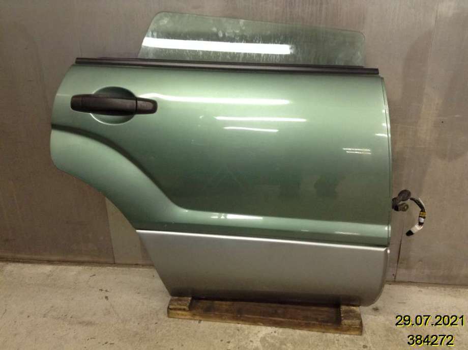 Dør høyre bak til Subaru Forester 2005-2008 (Type II, Fase 2)  (SUBARU|60409-SA0029P|)