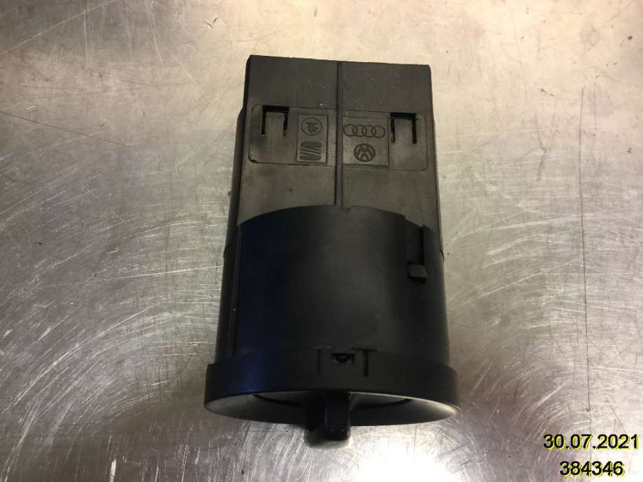 Bryter lys til Škoda Fabia 2010-2014 (Type II, Fase 2) (SKODA|1U0 941 531 D|)