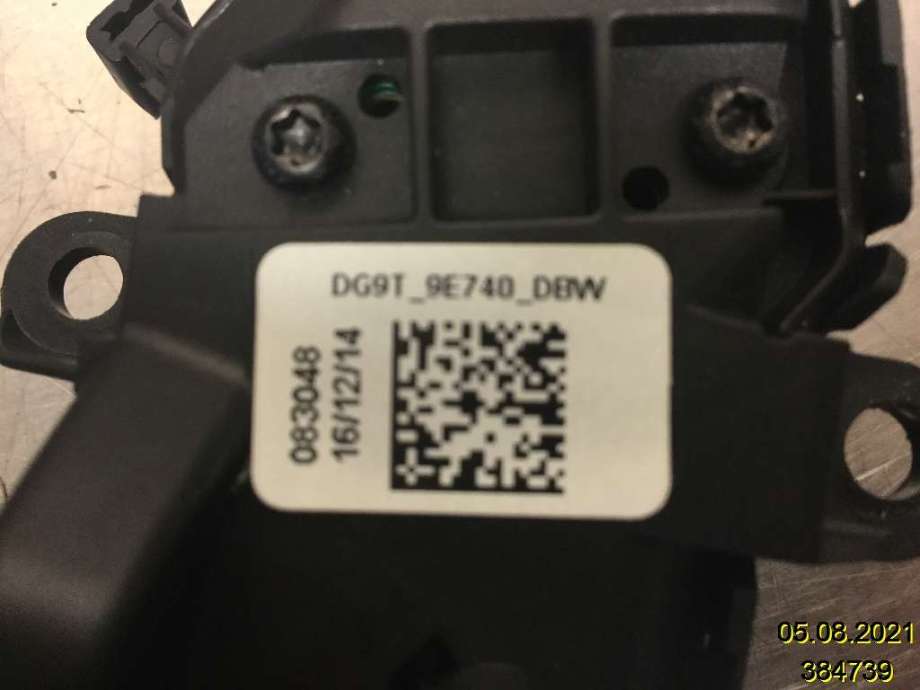 Bryter diverse til Ford Mondeo 2014-2019 (Type V, Fase 1)  (FORD|DG9T-9E740-DBW|)