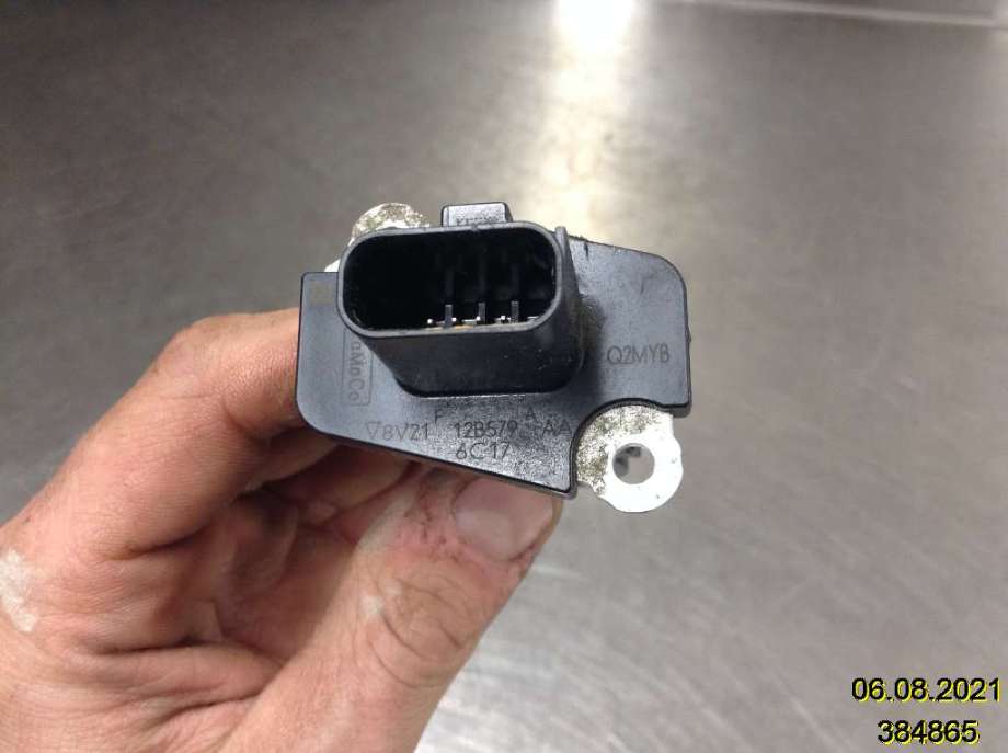 Luftmengde/luftmassemåler til Ford Transit Courier 2014-2018 (Type I, Fase 1)  (FORD|8V21-12B579-AA|)