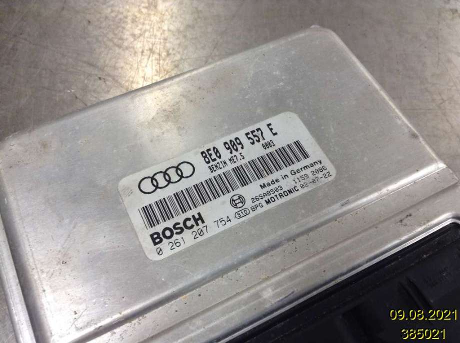 Styreenhet motor til Audi A4 2001-2004 (Type II) (B6) (B6) (AUDI|8E0 909 557 E|0 261 207 754|)