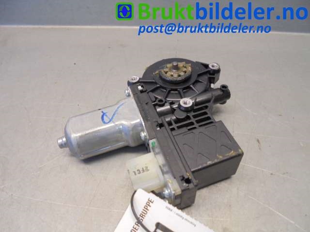 Ruteheis venstre foran til Hyundai i20, 2009-2014 (Type I)  (HYUNDAI|98810-1J110)