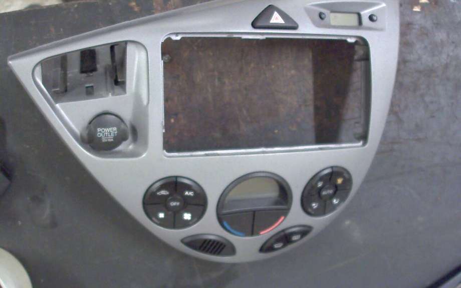 Varmeapparat betjening til Ford Focus 1998-2004 (Type I) (FORD|2S4H18C612BJ|)