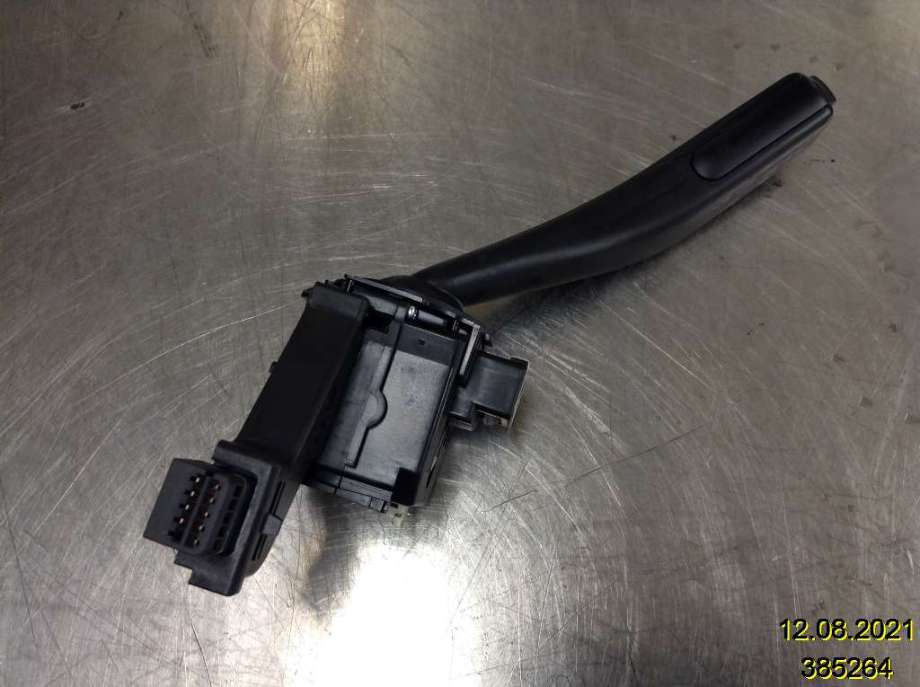 Bryter blink til VW Touran 2007-2010 (Type I, Fase 2)  (VOLKSWAGEN|1K0 953 513 A|AN80H013C|)