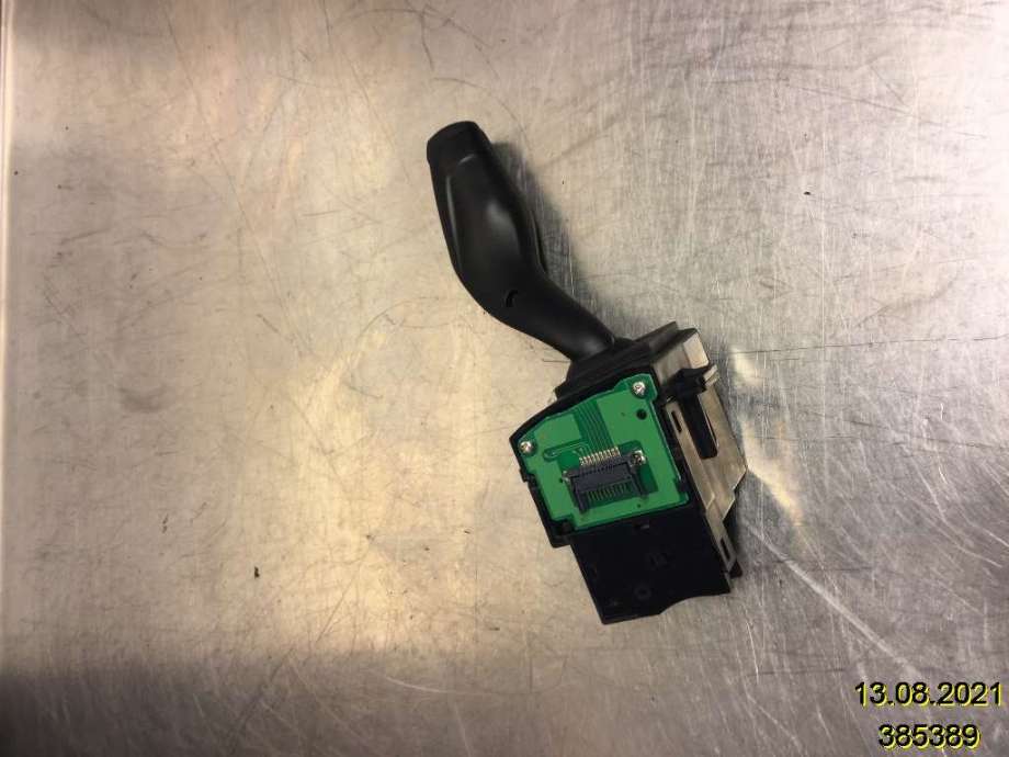 Bryter blink til Ford C-Max 2010-2015 (Type II, Fase 1)  (FORD|AV6T-13335-AB|)
