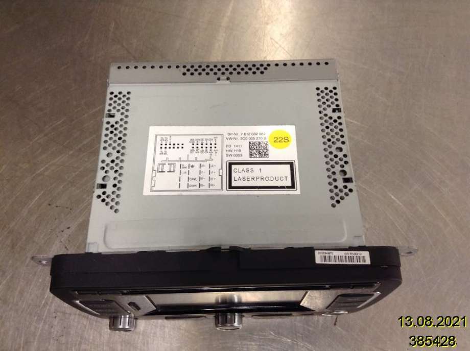 Bilstereo til VW Golf, Plus/Cross 2009-2013 (Fase 2)  (VOLKSWAGEN|3C0 035 270 B|7 612 032 082|)