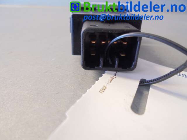 Bryter Antispinn til Hyundai i20 2009-2014 (Type I)  (HYUNDAI|A202007239|)