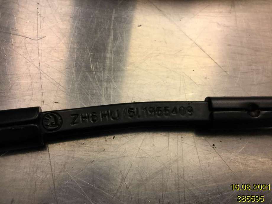 Viskerarmer frontrute til Škoda Yeti 2009-2013 (Fase 1)  (SKODA|5L1 955 409||ZH6HU/5L1955409)