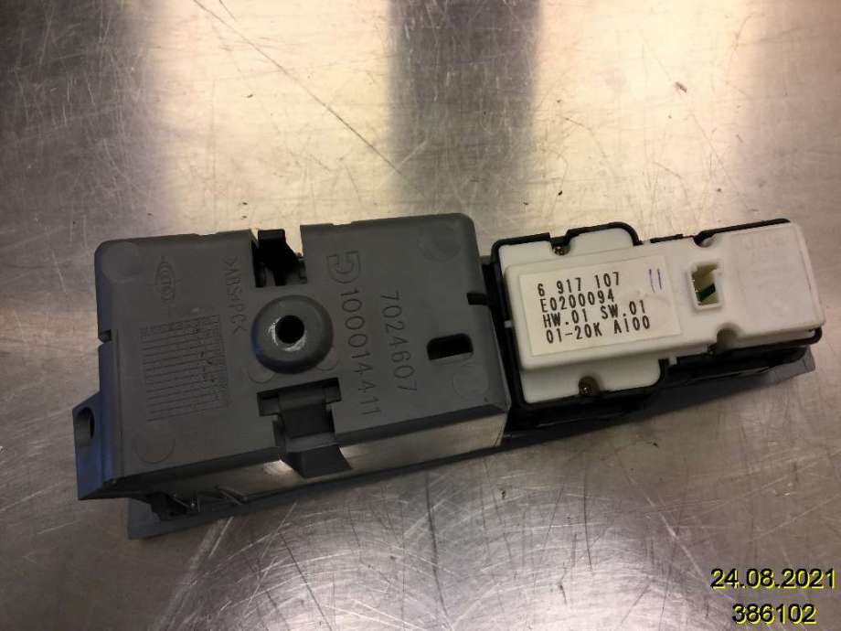 Bryter ruteheis til BMW 7-Serie 2000-2008 (E65/E66/E67/E88) (E65/E66/E67/E88) (BMW|6917107|E0200094|)
