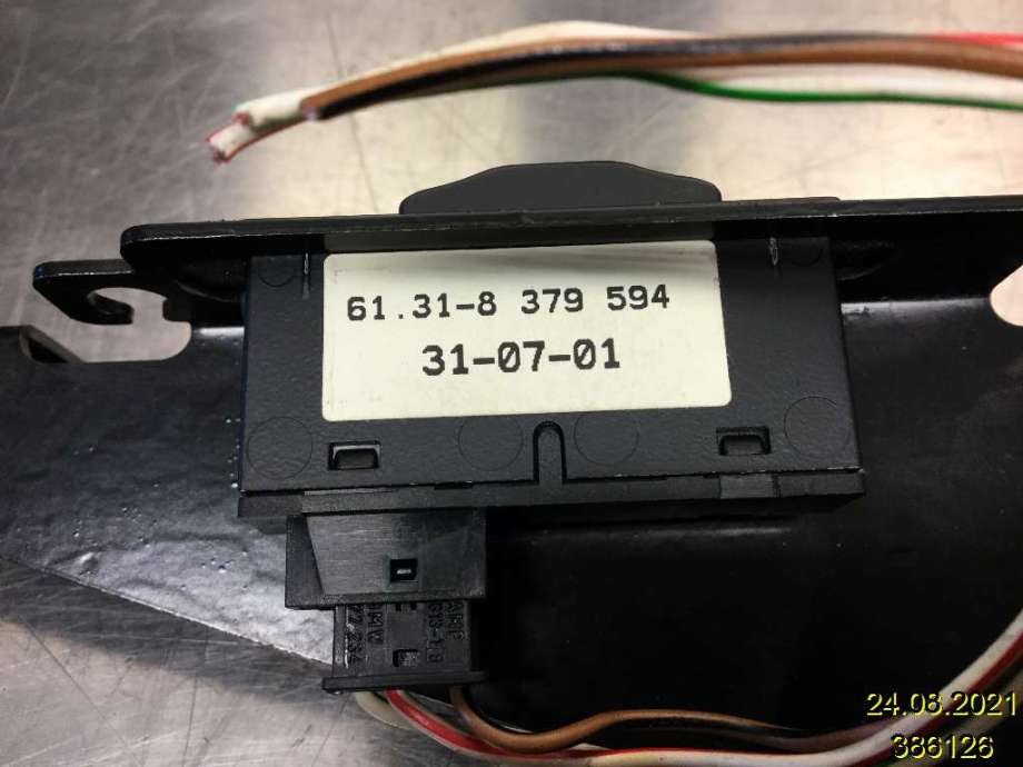 Bryter diverse til BMW 7-Serie 2000-2008 (E65/E66/E67/E88) (E65/E66/E67/E88) (BMW|61.31- 379 594|31-07-01|)