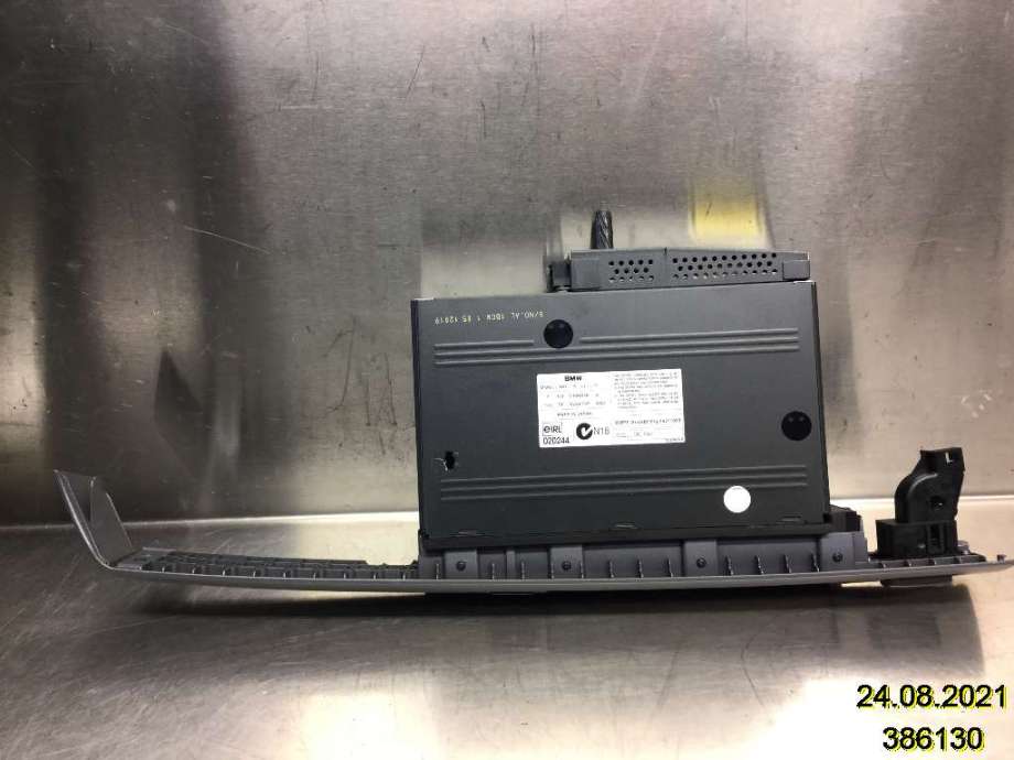 Bilstereo CD-veksler til BMW 7-Serie 2000-2008 (E65/E66/E67/E88) (E65/E66/E67/E88) (BMW|65126916397||65.12-6 916 397)