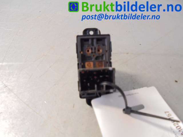 Bryter ruteheis til Hyundai i10 2008-2013 (Type I)  (HYUNDAI|202005491|)