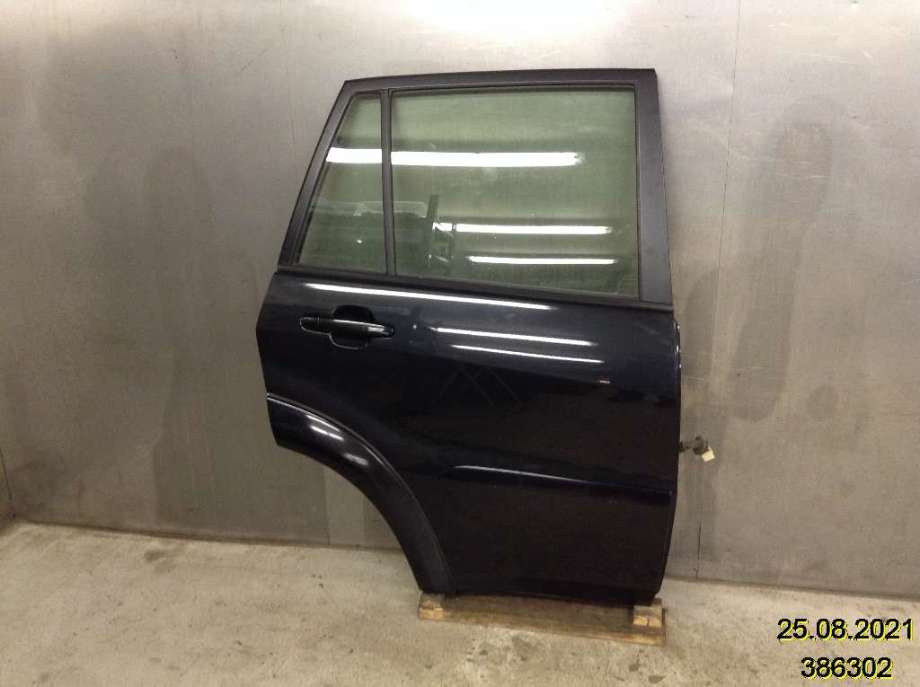 Dør høyre bak til Toyota RAV4, 2000-2006 (Type II) (TOYOTA|67003-42050)
