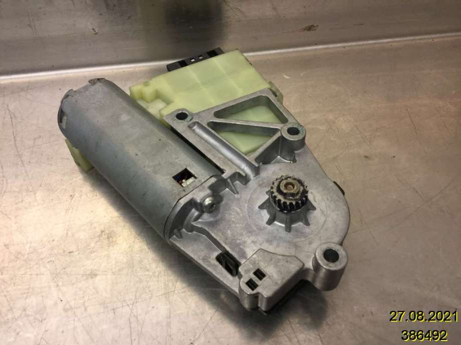 Takluke motor til BMW 7-Serie 2000-2008 (E65/E66/E67/E88) (E65/E66/E67/E88) (BMW|67 61 9 137 056|0515200624|SIEMENS/5WK11464)