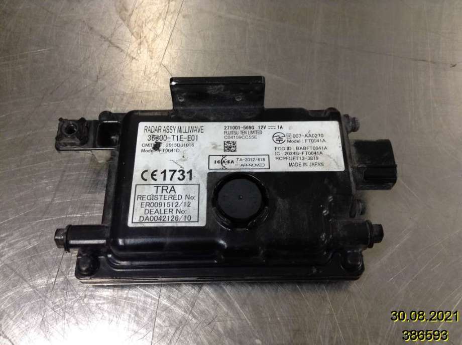Sensor radar til Honda CR-V 2012-2018 (Type IV)  (HONDA|36800-T1E-E01|271001-5690|)