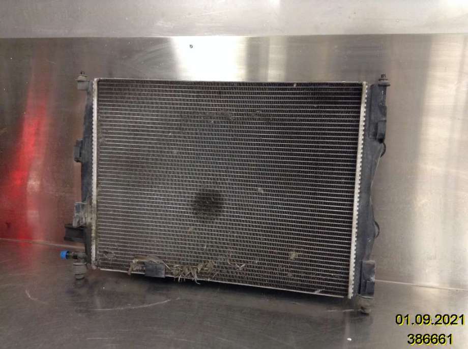 Radiator (manuell gir) til Nissan Qashqai, 2007-2010 (Type I, Fase 1)  (NISSAN|21410-JD51B)