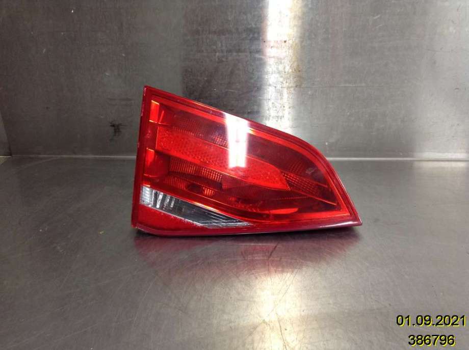 Baklykt venstre indre til Audi A4, 2007-2014 (Type IV) (B8) (B8) (AUDI|8K5 945 093 D)