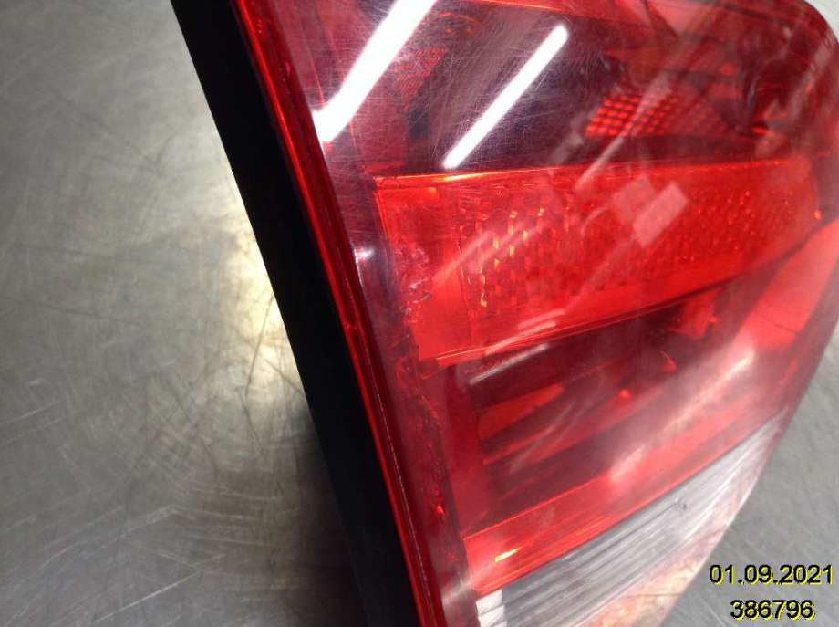 Baklykt venstre indre til Audi A4 2007-2014 (Type IV) (B8) (B8) (AUDI|8K5 945 093 D|)