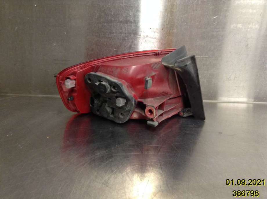 Baklykt høyre til Audi A4 2007-2014 (Type IV) (B8) (B8) (AUDI|)