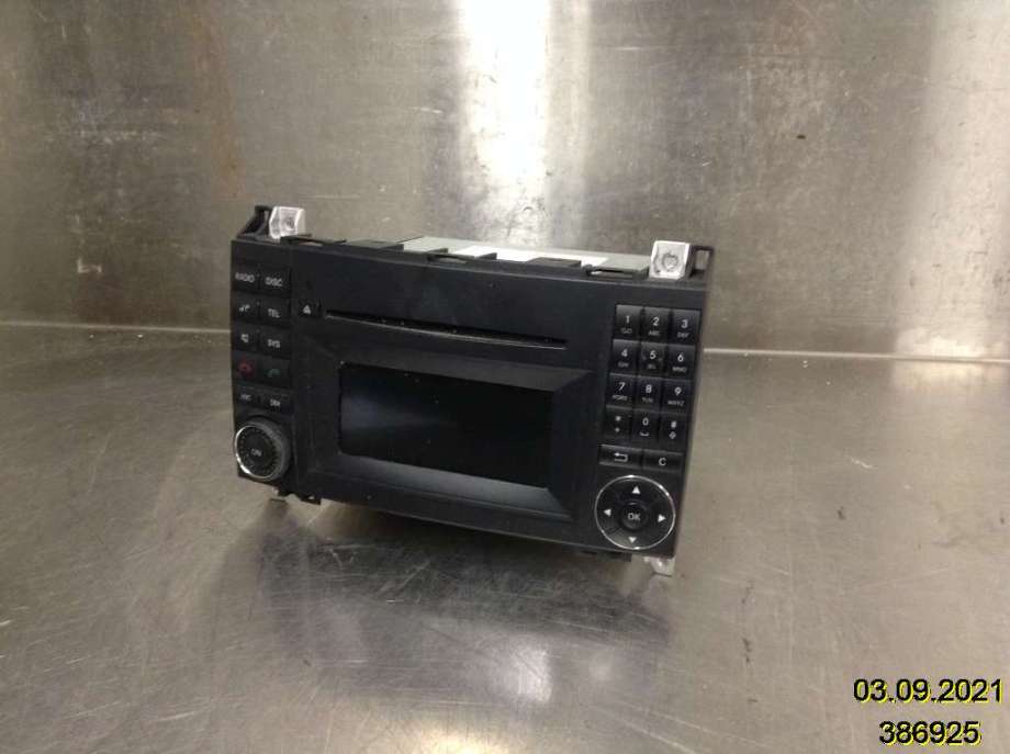 Bilstereo til Mercedes Vito/Viano, 2010-2014 (Fase 2) (W639) (W639) (MERCEDES|A 169 900 20 00)