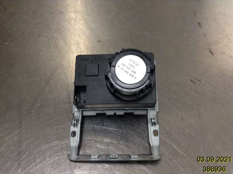 Bryter lys til Mercedes Vito/Viano 2010-2014 (Fase 2) (W639) (W639) (MERCEDES|A 639 545 07 04|)